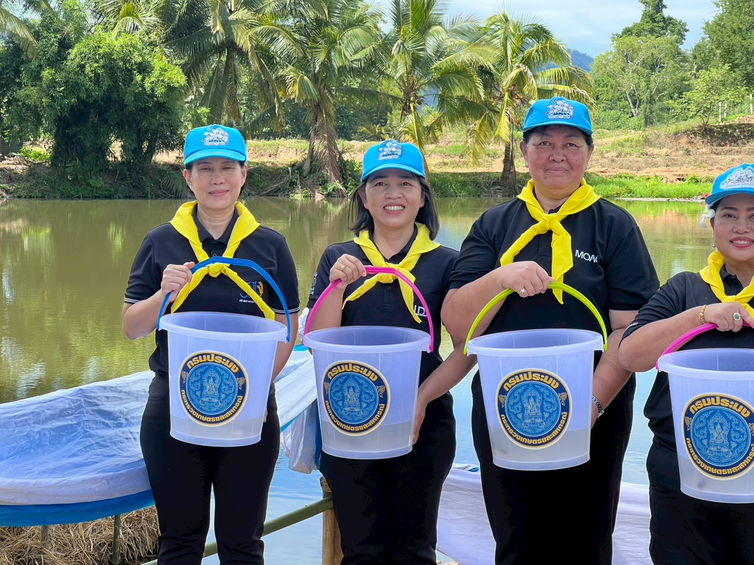 title - ส.ป.ก.พิษณุโลก ร่วมกิจกรรมโครงการจิตอาสาพัฒนาพื้นที่โครงการอันเนื่องมาจากพระราชดำริ 4 ภาค  “เราทำความ ดี ด้วยหัวใจ” จังหวัดพิษณุโลก ปีงบประมาณ พ.ศ. 2569 เนื่องในโอกาสพระราชพิธีมหามงคลเฉลิมพระชนมพรรษา 4 รอบ สมเด็จพระนางเจ้าสุทิดา พัชรสุธาพิมลลักษณ พระบรมราชินี (3 มิถุนายน 2569)